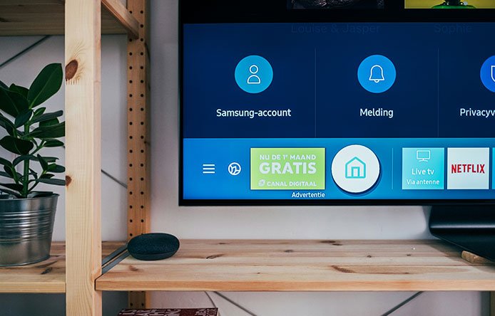 AuroraFlex 65" Modular LED TV - Imagen 4